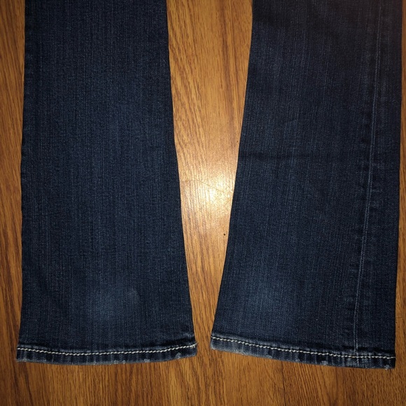 Miss Me Mid-Rise Boot Jeans - Picture 4 of 8
